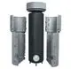 Vaillant Elektro-Warmwasserspeicher, zylindrische Form mit grauer Isolierung und schwarzem Tank. Komponenten sind teilweise sichtbar, was die Konstruktion zeigt.